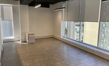 ARRIENDO Oficina habilitada de 697,70 m2, Metro Pedro de Valdivia