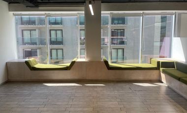 ARRIENDO Oficina habilitada de 697,70 m2, Metro Pedro de Valdivia