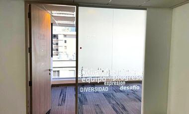 ARRIENDO Oficina habilitada de 697,70 m2, Metro Pedro de Valdivia