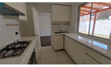 CASA EN "LOS CIRUELOS II" (3D-2B) - BUIN