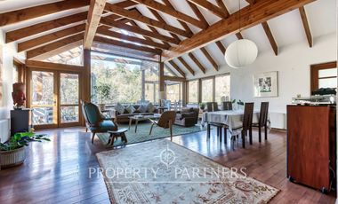 Casa en venta en entorno único del Arrayan, en calle cerrada