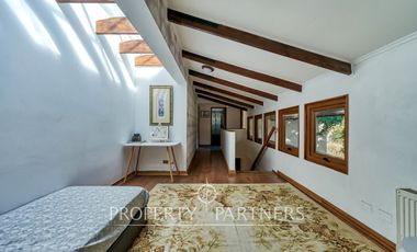 Casa en venta en entorno único del Arrayan, en calle cerrada