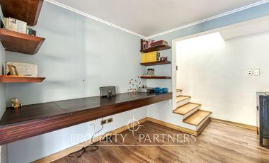 Casa en venta en entorno único del Arrayan, en calle cerrada