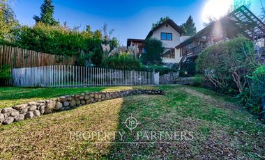 Casa en venta en entorno único del Arrayan, en calle cerrada