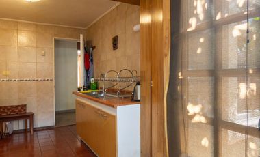 ¡Oportunidad única! Hermosa casa en venta en Lago Cochrane, La Florida.