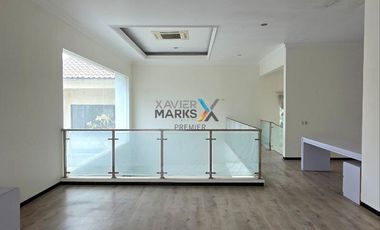 Dijual Rumah Megah dengan Private Pool di Ijen Nirwana, Klojen Malang