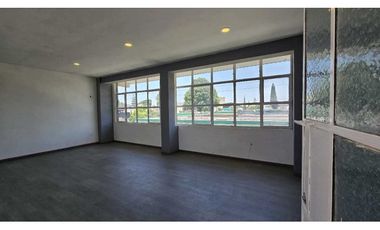 Oficina en renta cerca a Museo del Automóvil, Centro Histórico