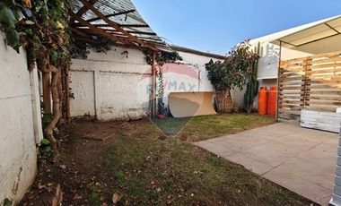 Casa en arriendo La Reina $910.000