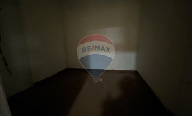 Para bodega o desarmaduría en 10 de Julio.