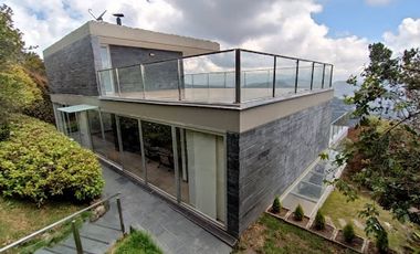 VENTA de CASAS en LA CALERA