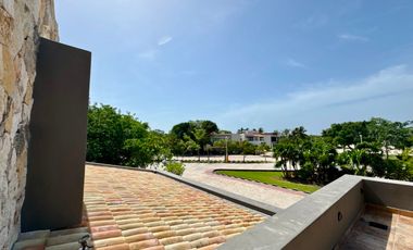 Casa en Venta en esquina - Lagos del Sol