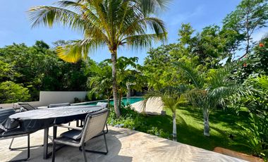 Casa en Venta en esquina - Lagos del Sol