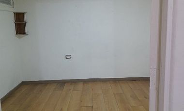 GRAN OPORTUNIDAD DE INVERSIÓN CASA CON 3 DEPARTAMENTOS