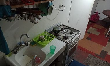 GRAN OPORTUNIDAD DE INVERSIÓN CASA CON 3 DEPARTAMENTOS