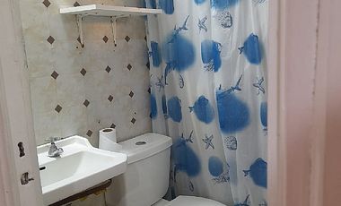 GRAN OPORTUNIDAD DE INVERSIÓN CASA CON 3 DEPARTAMENTOS