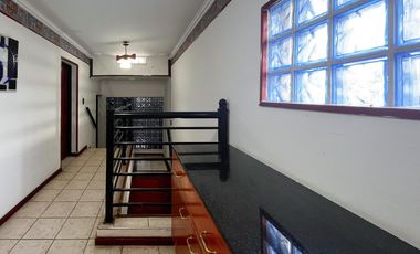 VENTA | PERMUTA - Casa 5 dormitorios, con piscina y jardín - Garita 9, Funes.