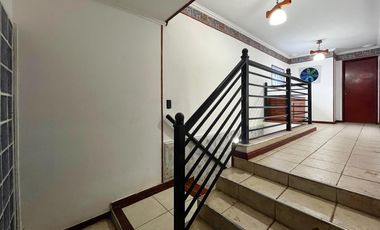 VENTA | PERMUTA - Casa 5 dormitorios, con piscina y jardín - Garita 9, Funes.