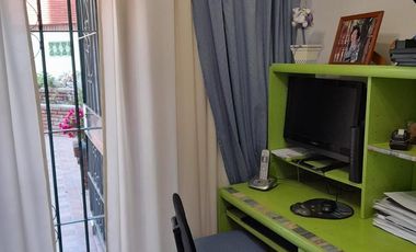 Departamento de cuatro ambientes con Patio y Cochera en Venta en Avellaneda
