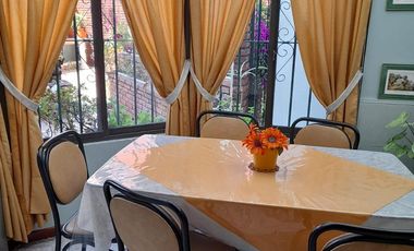 Departamento de cuatro ambientes con Patio y Cochera en Venta en Avellaneda