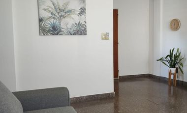 Departamento 2 ambientes con balcón aterrazado