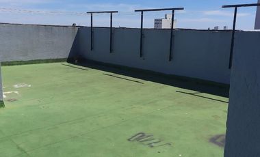 Departamento 2 ambientes con balcón aterrazado