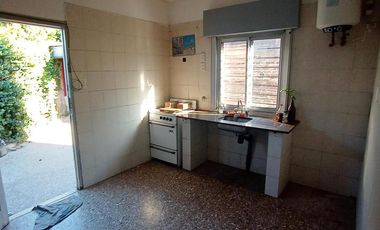 PH interno - 2 ambientes con patio - Wilde