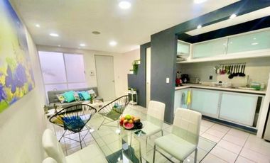 Venta Casa amueblada en Condominio con alberca.