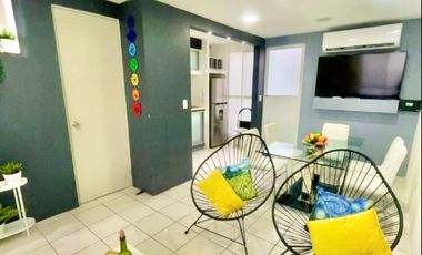 Venta Casa amueblada en Condominio con alberca.