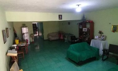 CASA EN VENTA SOBRE CIRCUITO COLONIAS