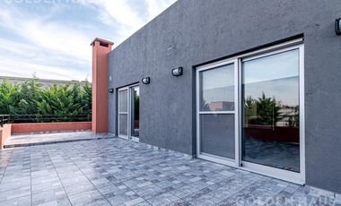 Casa 5 ambientes con piscina en la mejor zona de Las Talas, Canning
