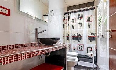 Casa 5 ambientes con piscina en la mejor zona de Las Talas, Canning