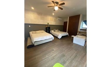 QUINTA EN VENTA CARRETERA NACIONAL BARRIAL