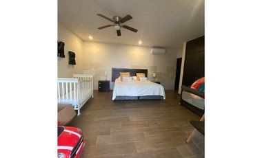 QUINTA EN VENTA CARRETERA NACIONAL BARRIAL