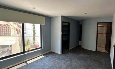 CASA EN RENTA EN PRIVADA