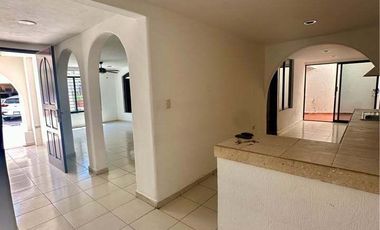 CASA EN RENTA EN PRIVADA