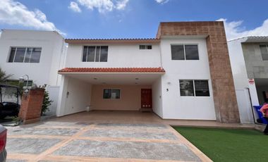 CASA EN RENTA EN LA LOMA CLUB DE GOLF