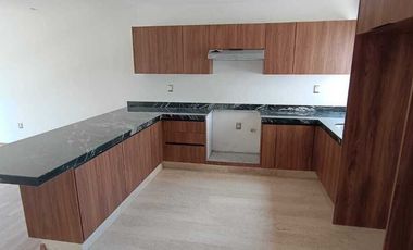 DEPARTAMENTO EN VENTA LOMAS 3a. SECC.