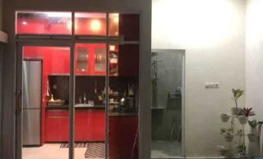 RUMAH MEWAH 2 LANTAI FULL FURNISHED SELANGKAH SMA TARUNA NUSANTARA