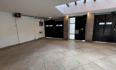 Venta casa adaptada para Oficina o Consultorios,  La Florida, Naucalpan