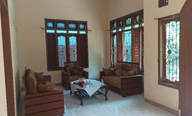 Rumah di Gang Raden PLERET Cirebon