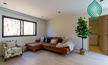 CASA CON JARDIN EN VENTA EN BOSQUE REAL