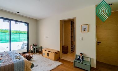 CASA CON JARDIN EN VENTA EN BOSQUE REAL