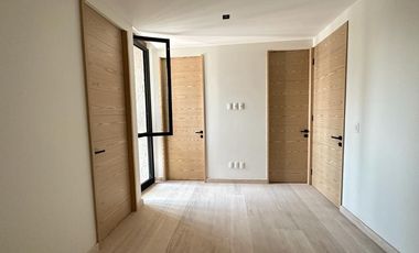 CASA CON JARDIN EN VENTA EN BOSQUE REAL