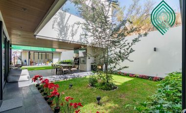 CASA CON JARDIN EN VENTA EN BOSQUE REAL