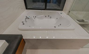 Espectacular Residencia Nueva en Coto Alcazar Poniente (Recorrido Virtual)