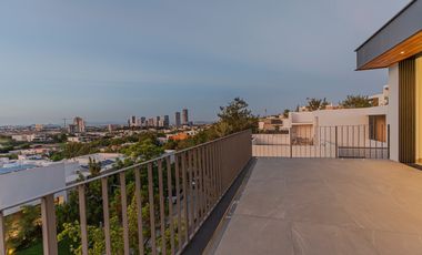 Espectacular Residencia Nueva en Coto Alcazar Poniente (Recorrido Virtual)