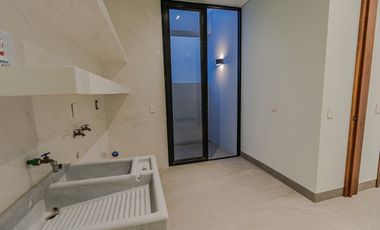 Espectacular Residencia Nueva en Coto Alcazar Poniente (Recorrido Virtual)