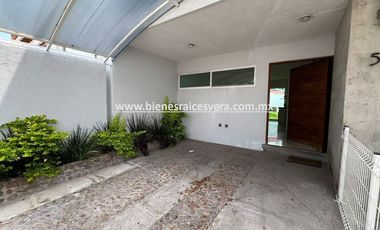 CASA EN VENTA EN MILENIO III QUERETARO. Luci
