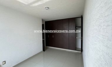 CASA EN VENTA EN MILENIO III QUERETARO. Luci