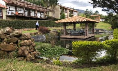 VENTA CONDOMINIO DE CASA Y APTOS  PARA INVERSIONISTA VILLA DE LEYVA